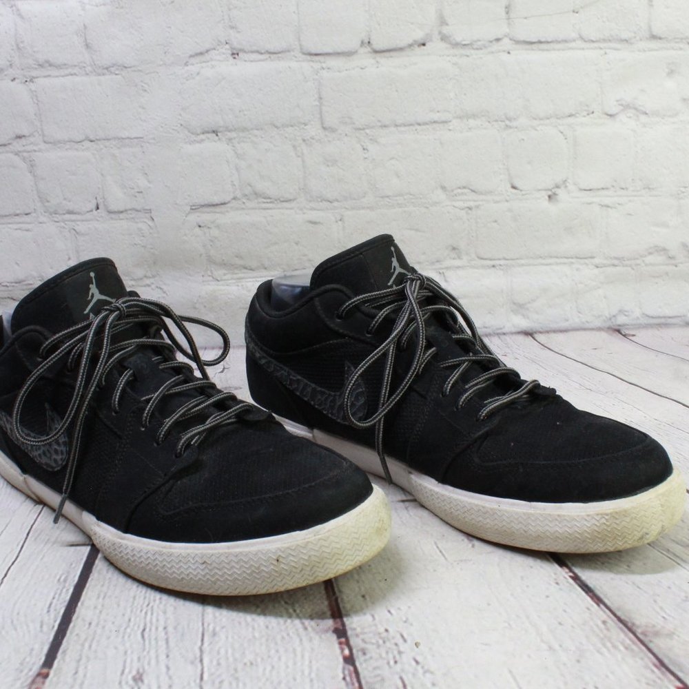 Nike Air Jordan Retro V.1 Black Leather Mesh Low Top Street Sneakers US 11 - Picture 3 of 9